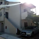 Mladen Za Familiju Apartamento *