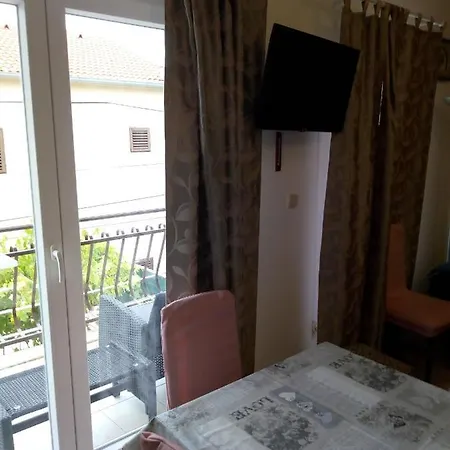 Mladen Za Familiju Appartamento *