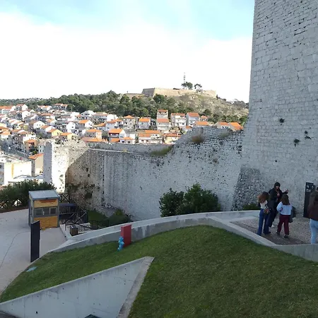 Mladen Za Familiju *