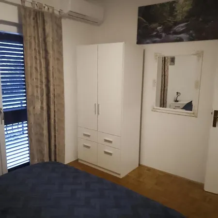 Mladen Za Familiju Appartamento