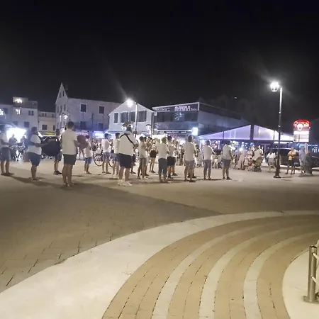 Mladen Za Familiju Appartamento *