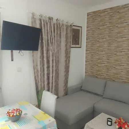 Mladen Za Familiju