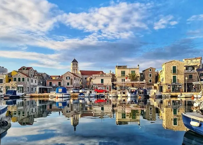 Apartman Mladen Za Familiju Vodice