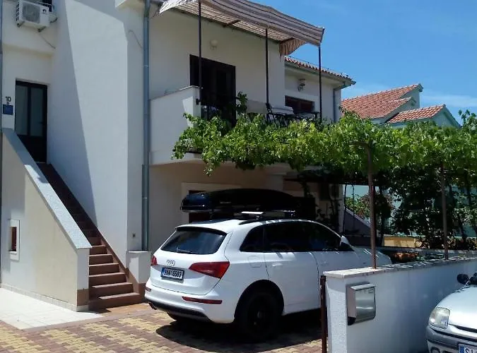 Mladen Za Familiju * Vodice