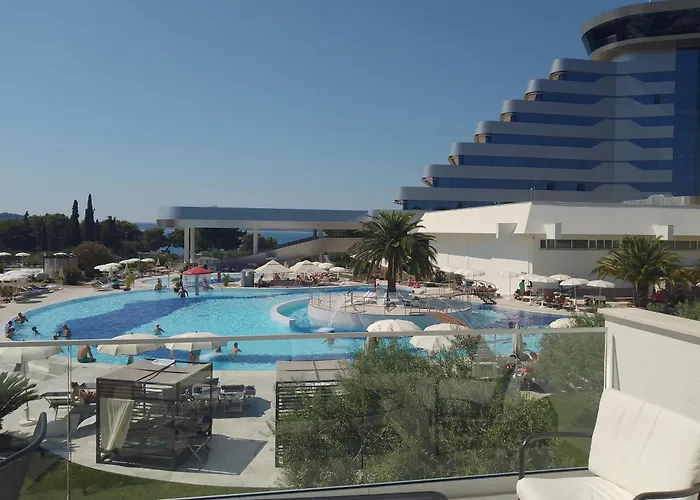 公寓 Mladen Za Familiju *