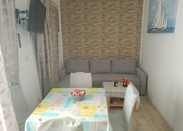 Appartement Mladen Za Familiju Vodice